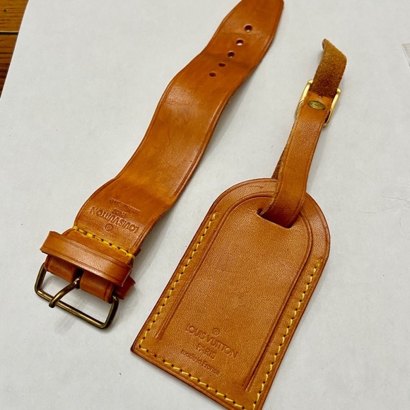 Louis Vuitton Luggage Name Tag and Strap-Bracelet Set (S) - Picture 9 of 13